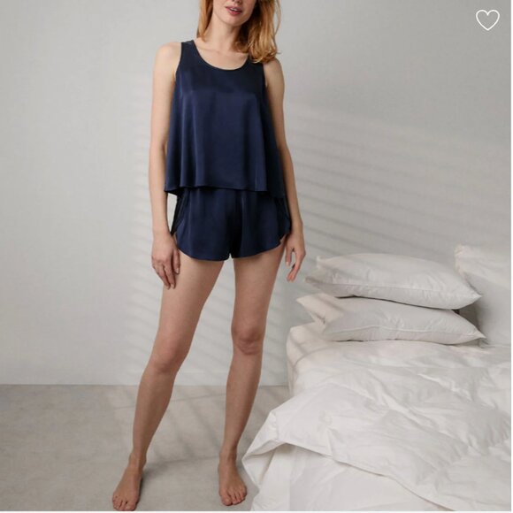 Lunya Washable Silk Tulip Back Set - Picture 6 of 9